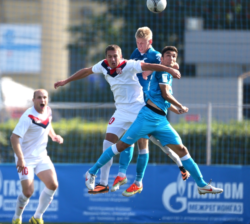 Первенство команд второго дивизиона, зона «Запад», «Зенит-2» — «Север»