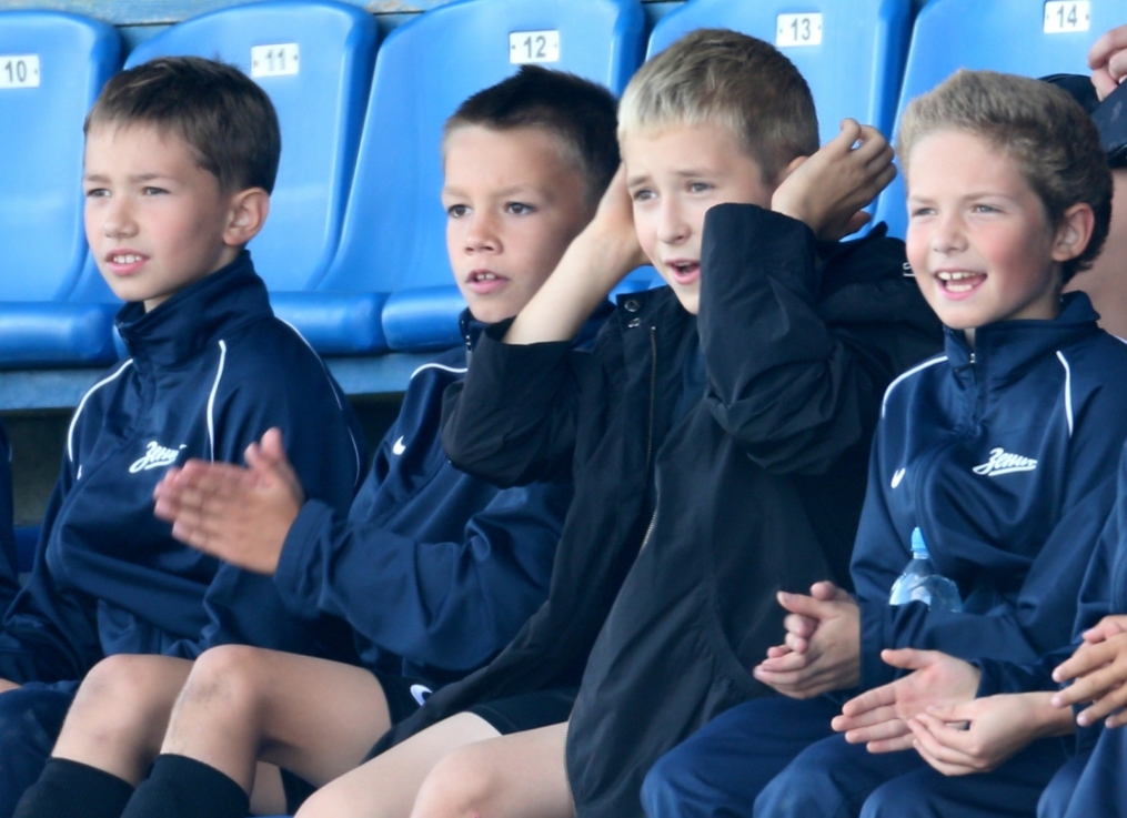 Первенство команд второго дивизиона, зона «Запад», «Зенит-2» — «Север»