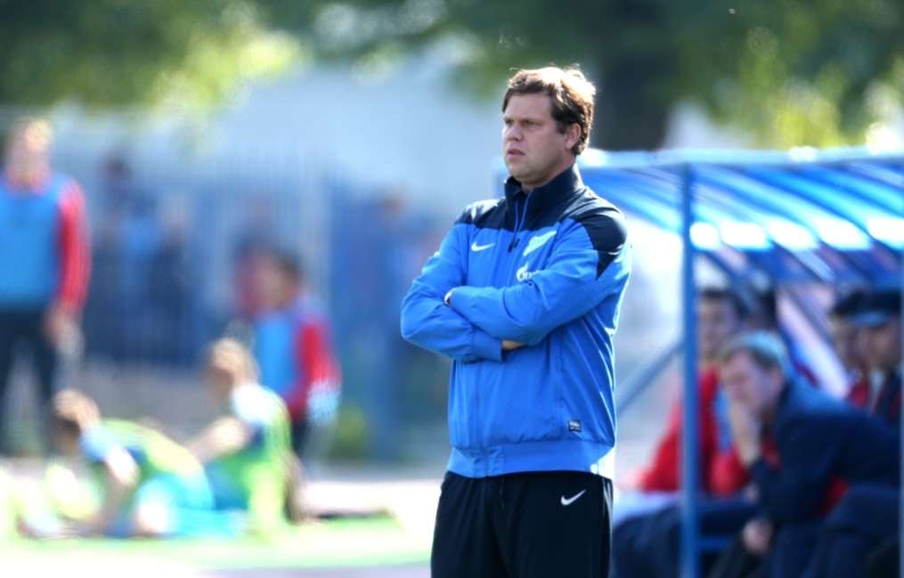 Первенство команд второго дивизиона, зона «Запад», «Зенит-2» — «Север»