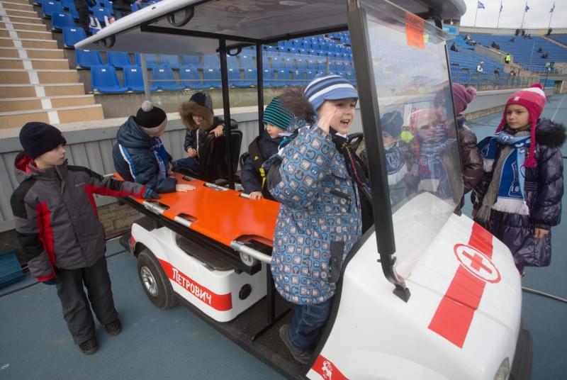 Как «Зенит-Фаны» провели март и апрель: фоторепортаж