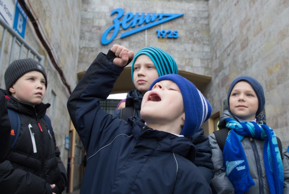 Как «Зенит-Фаны» провели март и апрель: фоторепортаж