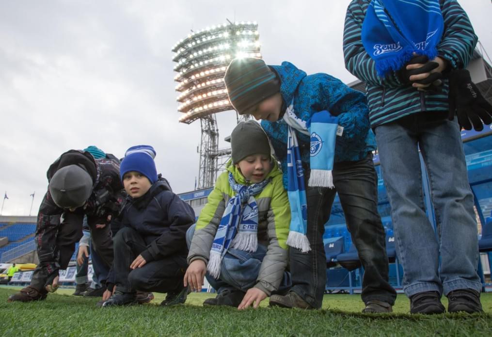 Как «Зенит-Фаны» провели март и апрель: фоторепортаж