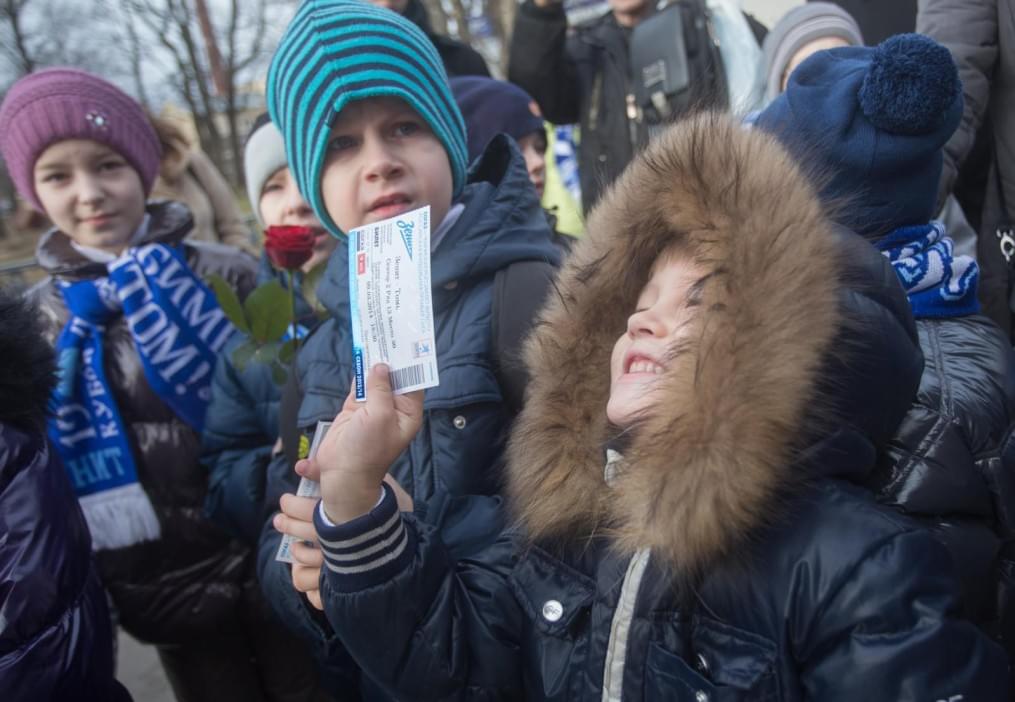 Как «Зенит-Фаны» провели март и апрель: фоторепортаж
