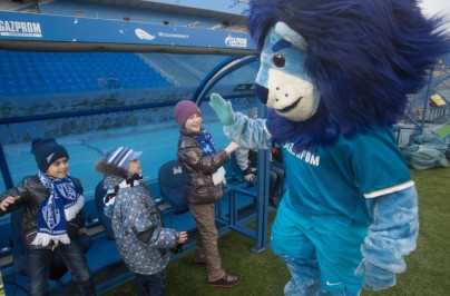 Как «Зенит-Фаны» провели март и апрель: фоторепортаж