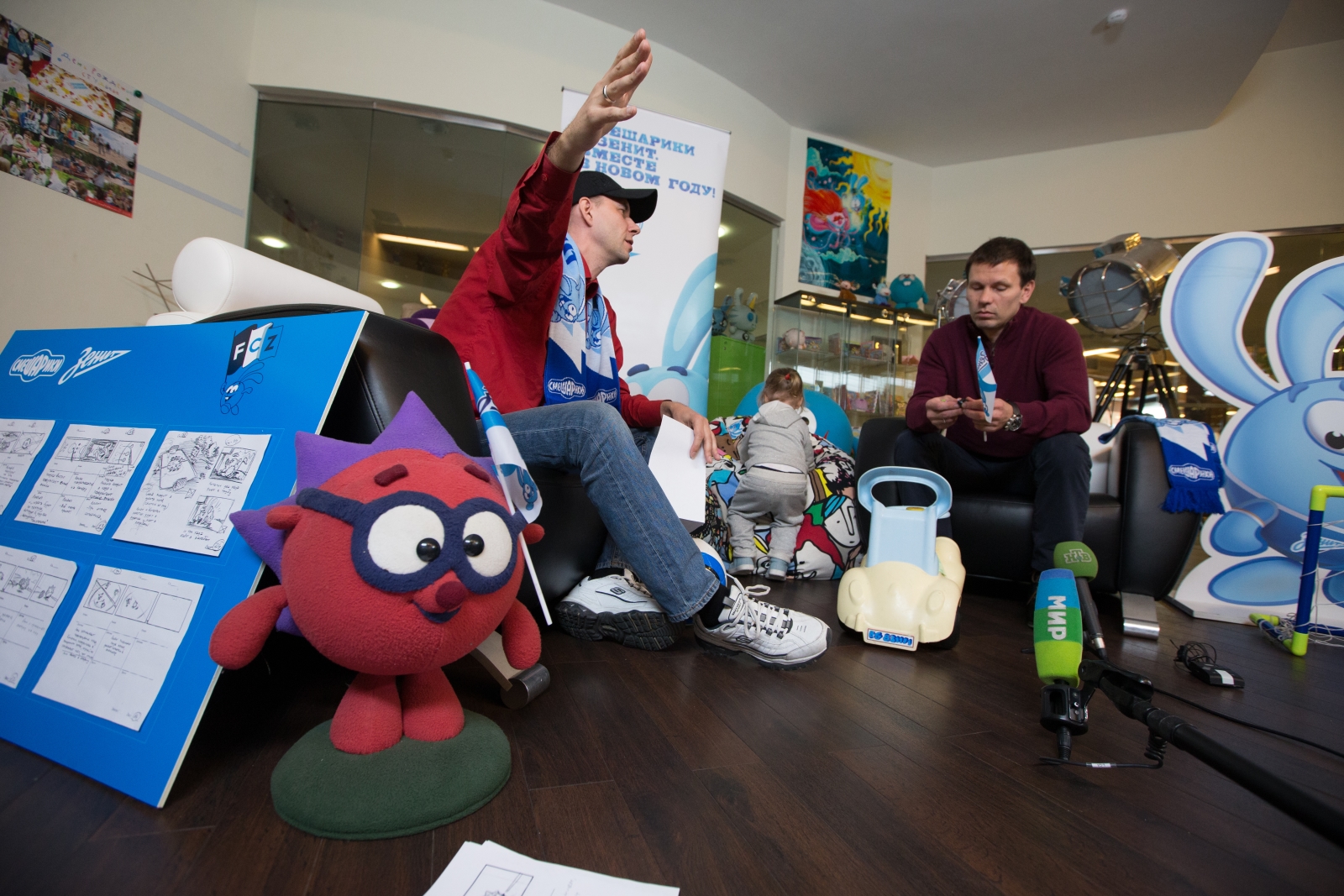 Константин Зырянов побывал в гостях у «Смешариков»