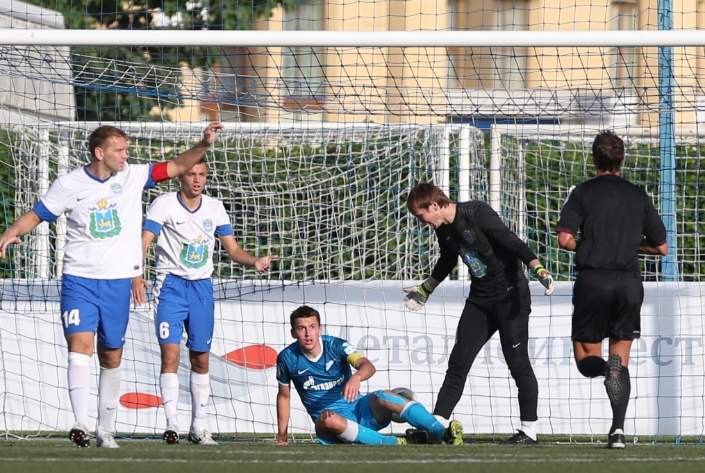 Первенство России ПФЛ, «Зенит»-2 — «Псков 747»