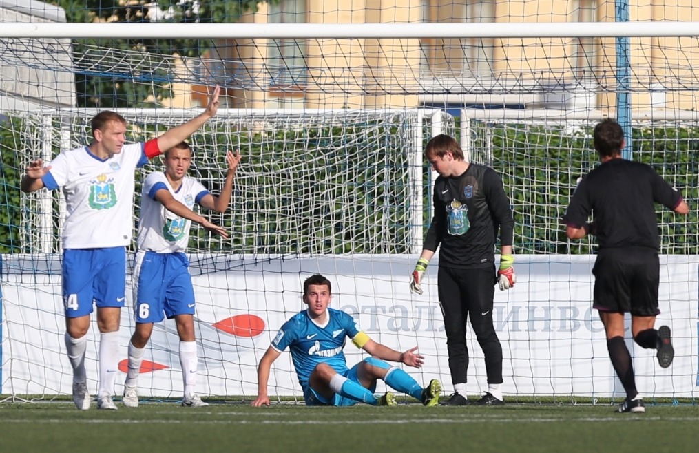 Первенство России ПФЛ, «Зенит»-2 — «Псков 747»