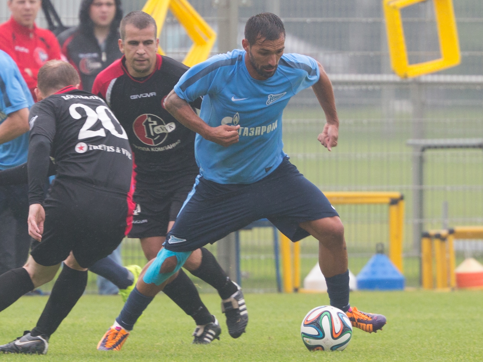 Товарищеский матч «Зенит» — «Звезда» (Санкт-Петребург)