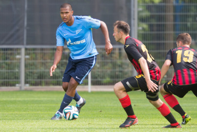 Товарищеский матч «Зенит» — «Днепр»(Смоленск)