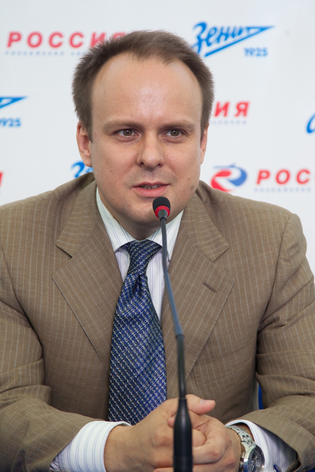 «Зенит»  и «Авиакомпания Россия»  —  партнеры!