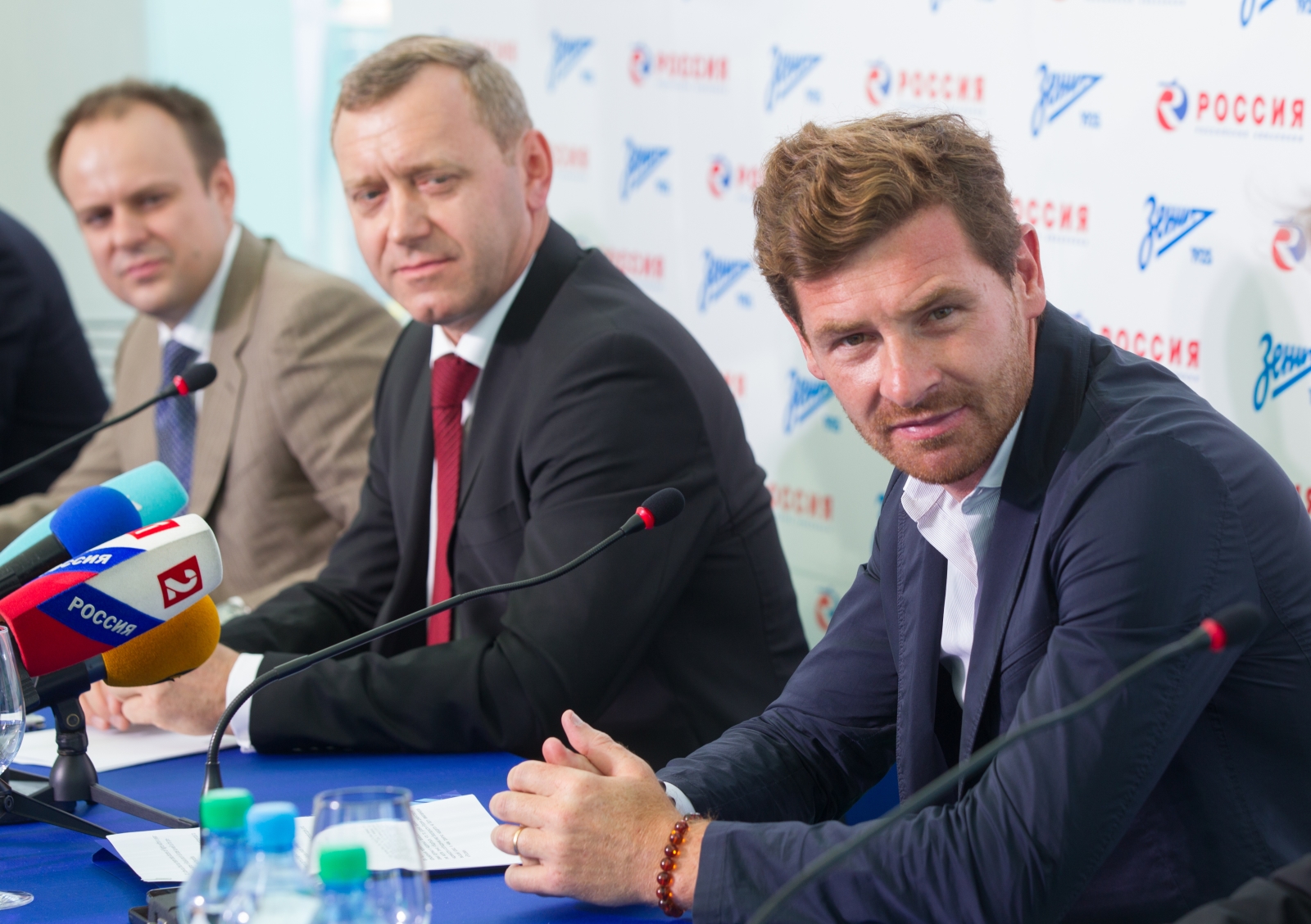 «Зенит»  и «Авиакомпания Россия»  —  партнеры!