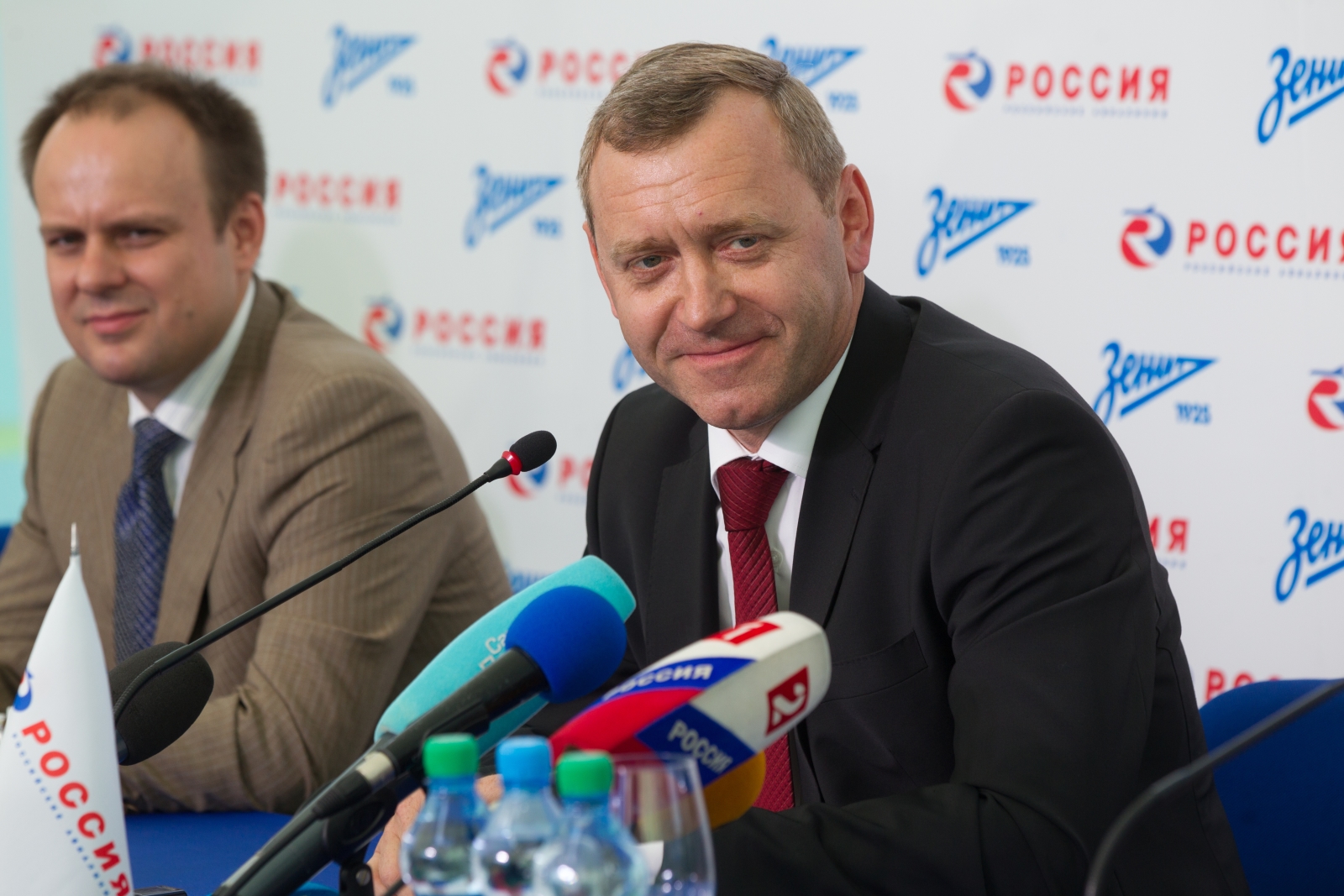 «Зенит»  и «Авиакомпания Россия»  —  партнеры!