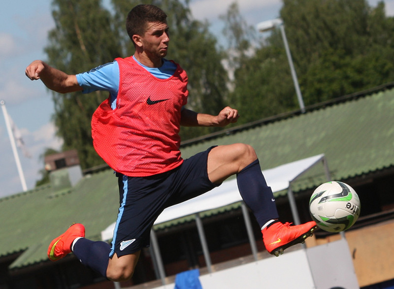 Тренировка «Зенита»-2 в Финляндии 7 июля 07.07.2014. Финляндия, Леппявирта. Предсезонный сбор «Зенита»-2.