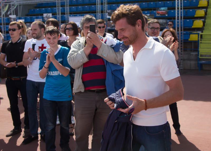 Автограф-сессия Андре Виллаш-Боаша