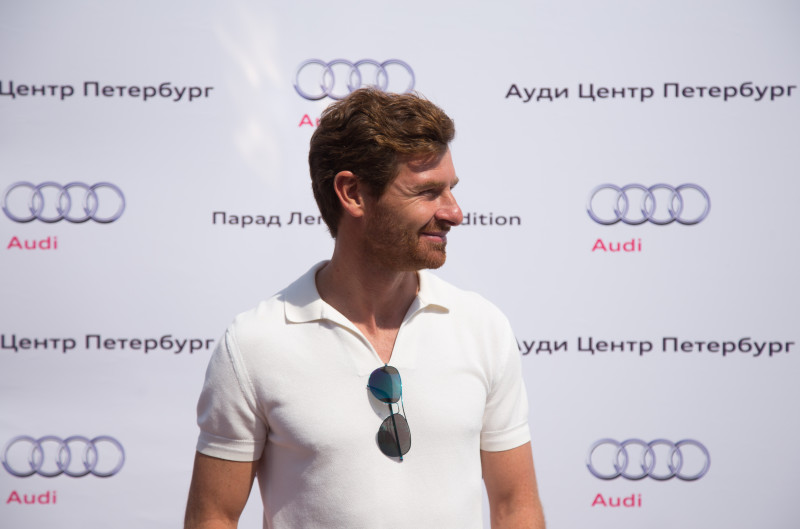 Автограф-сессия Андре Виллаш-Боаша