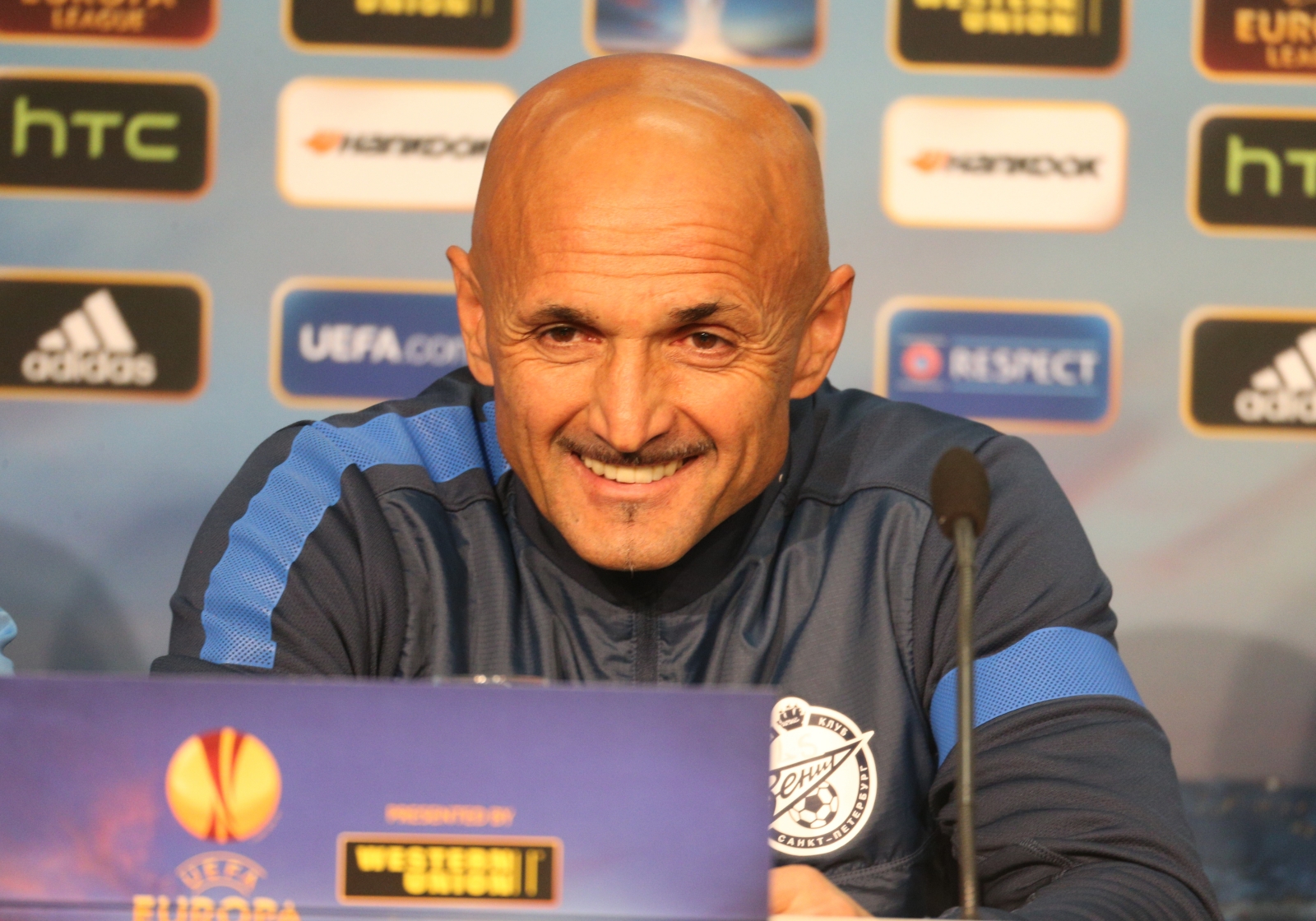 Тренировка перед матчем  Базель — Зенит.