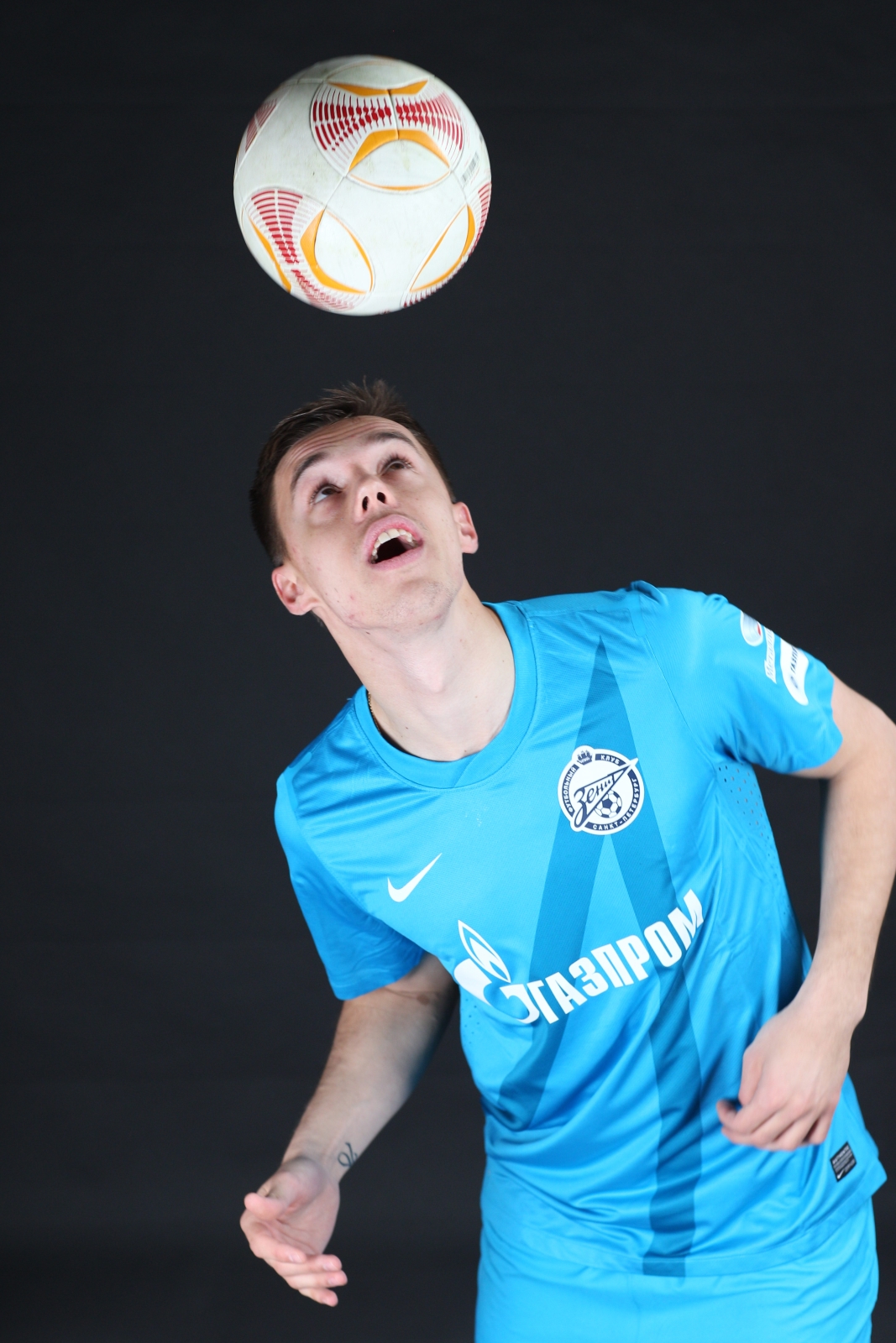 Фотосессия футболиста основного состава ФК «Зенит»