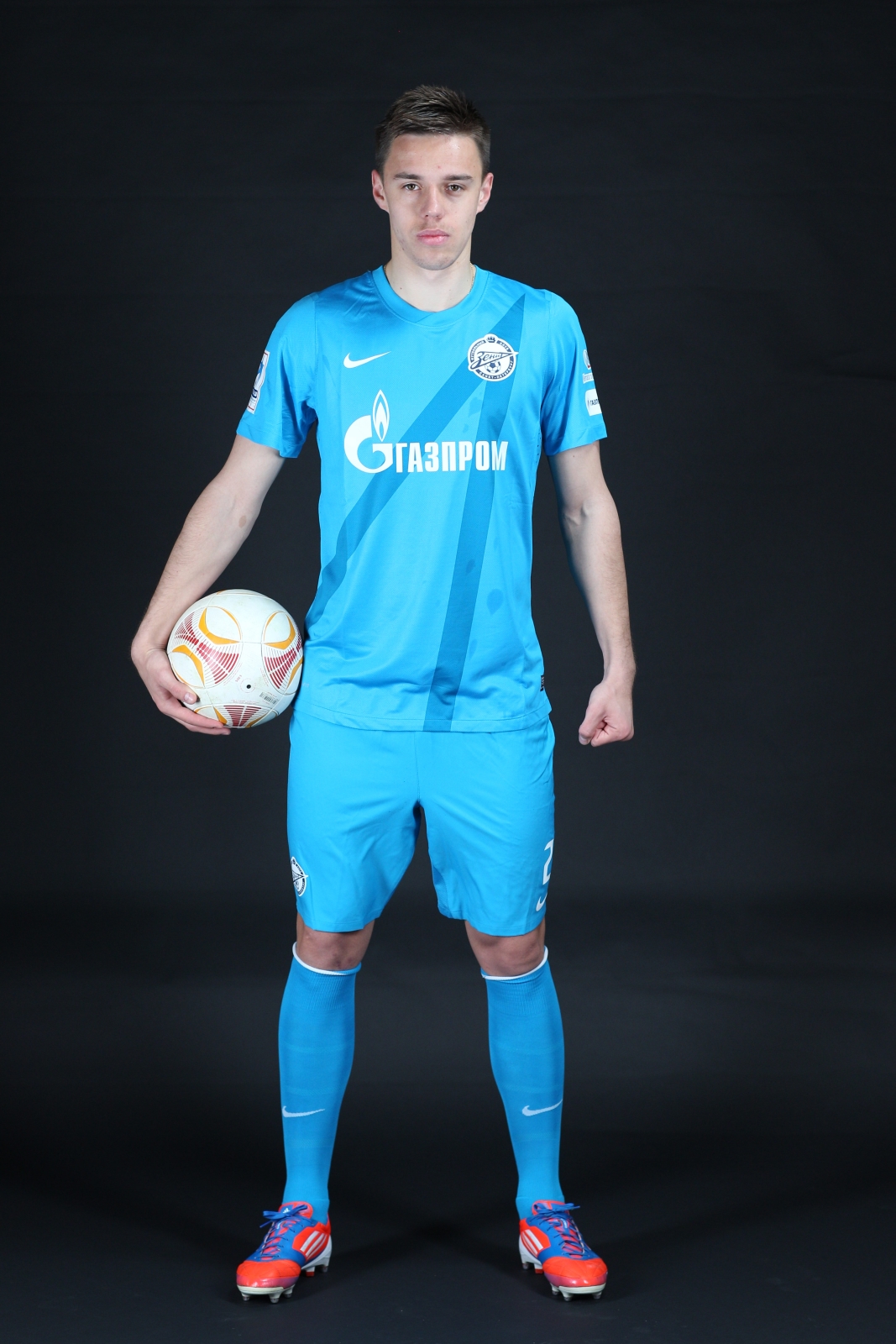 Фотосессия футболиста основного состава ФК «Зенит»