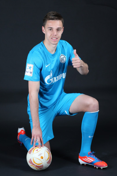 Фотосессия футболиста основного состава ФК «Зенит»