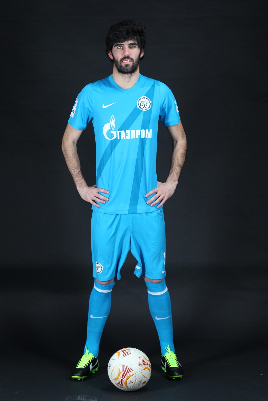 Фотосессия футболиста основного состава ФК «Зенит»
