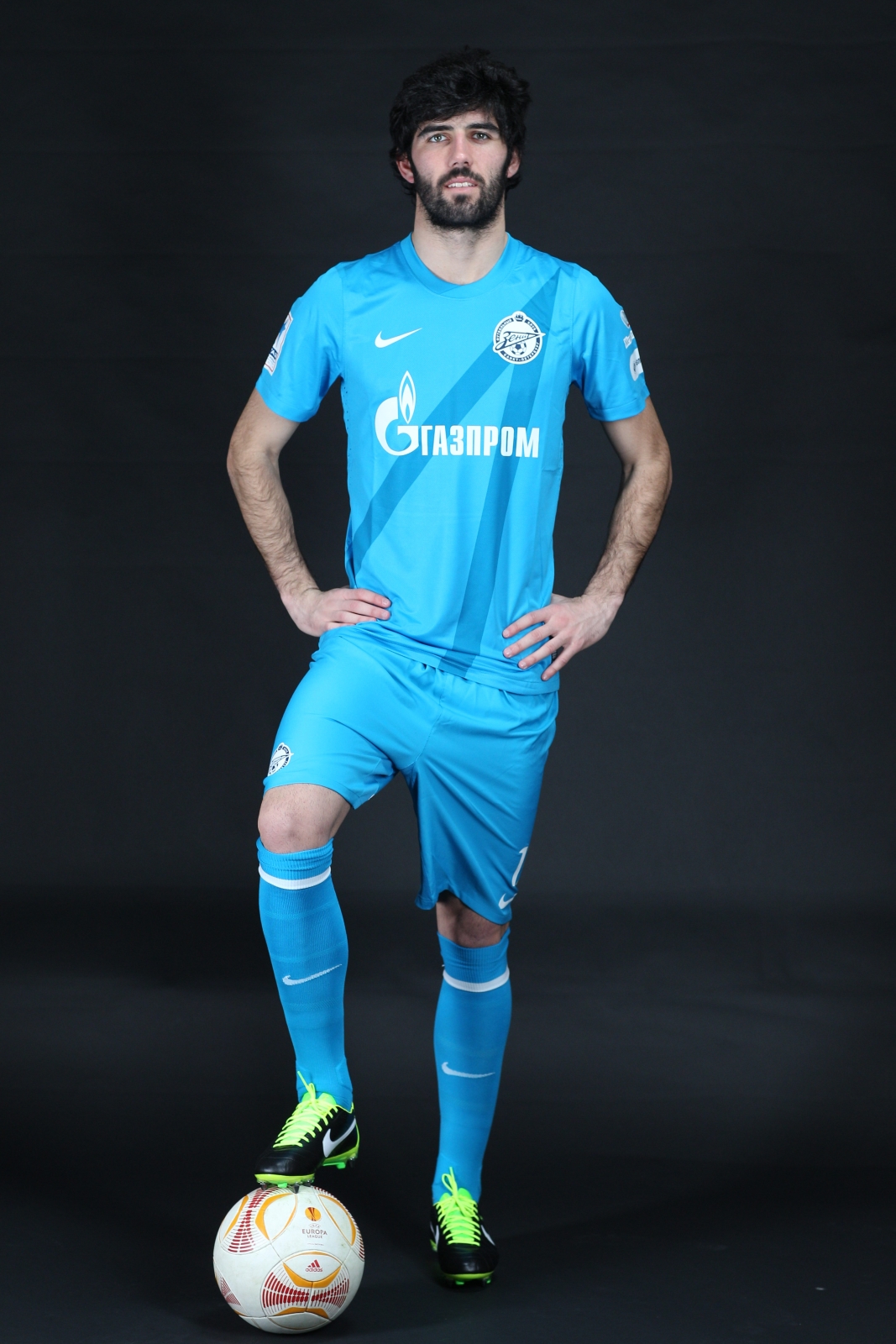Фотосессия футболиста основного состава ФК «Зенит»