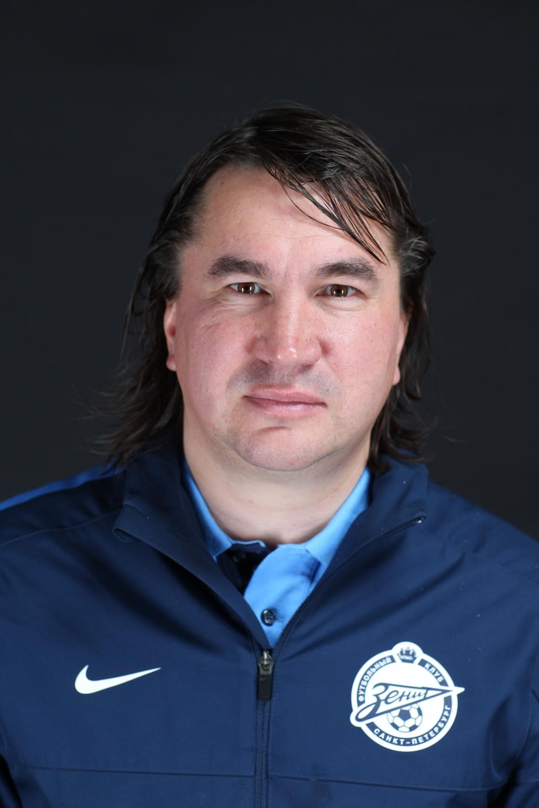 Фотосессия футболиста основного состава ФК «Зенит»