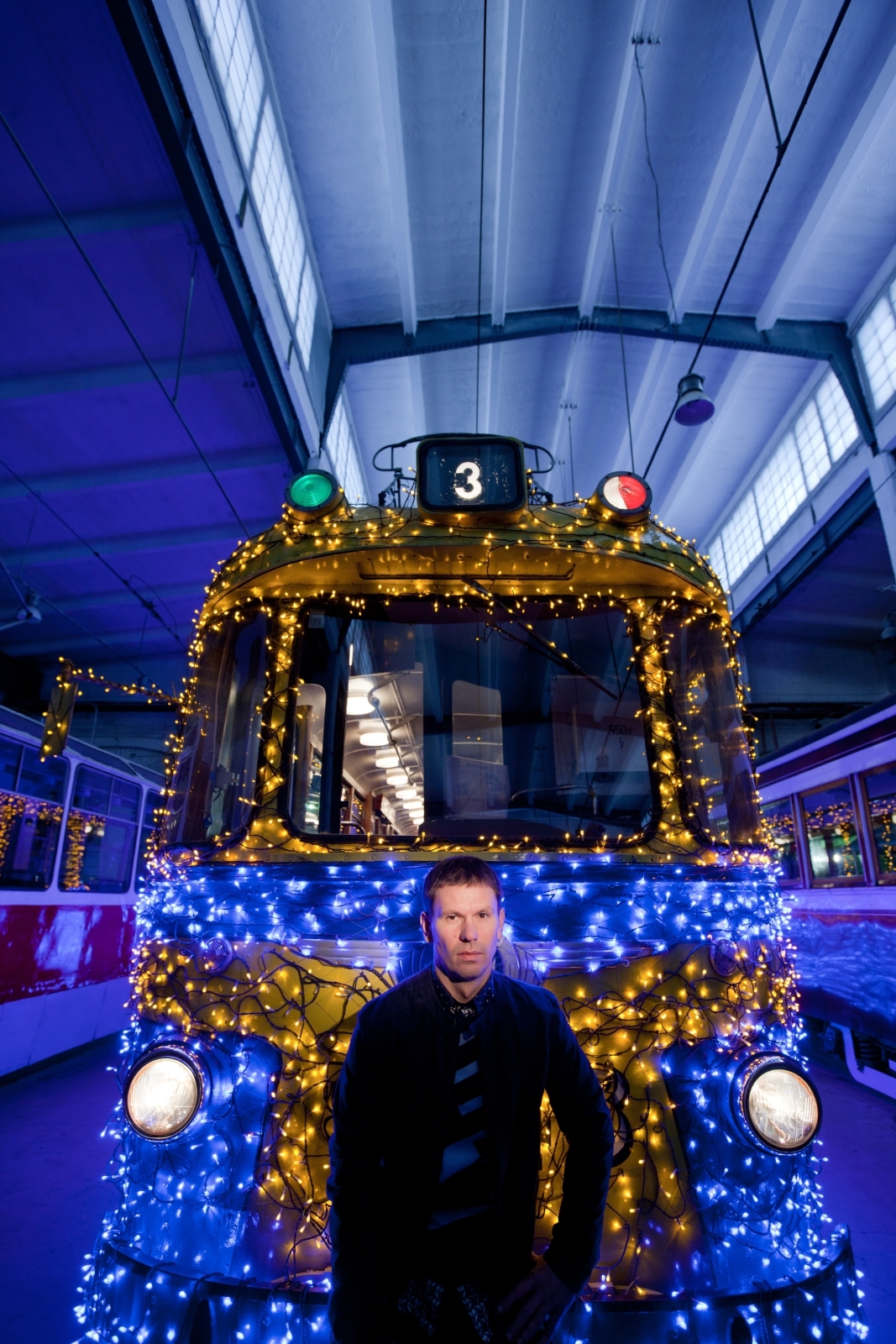 Константин Зырянов в трамвайном парке