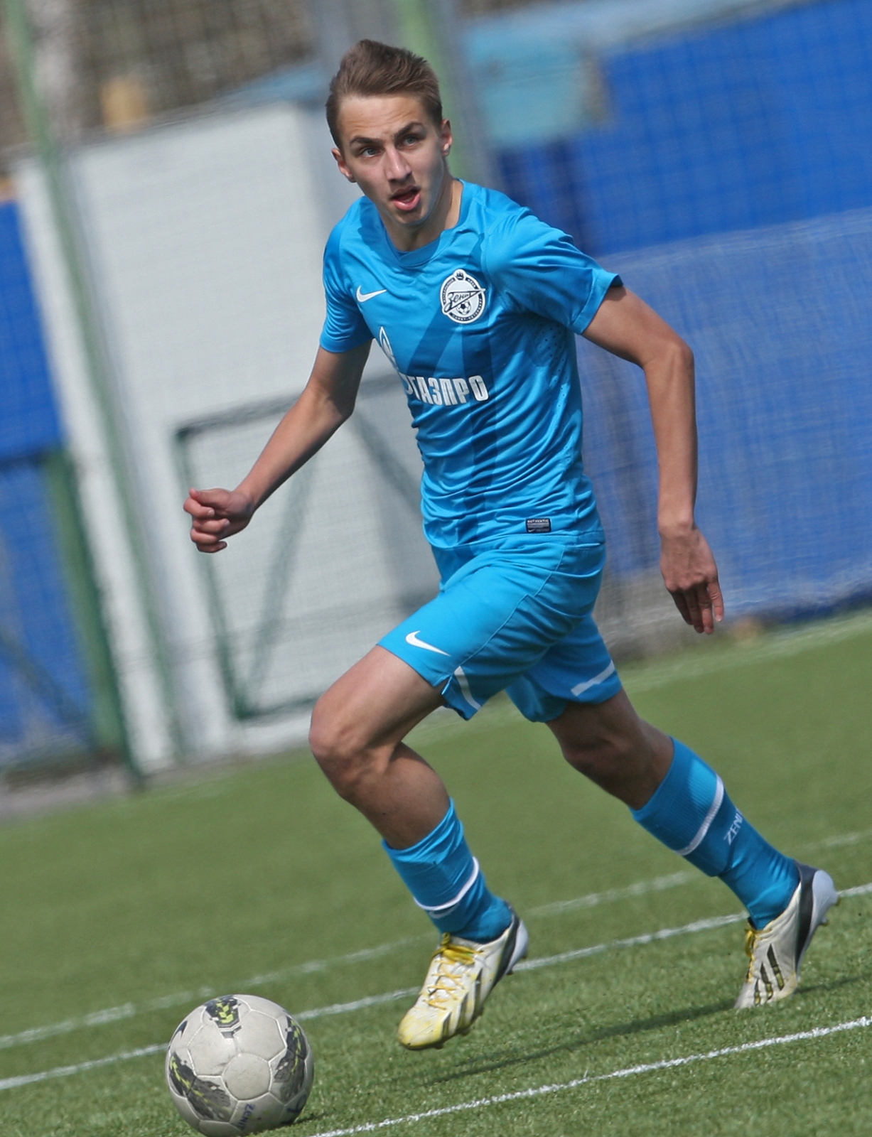 Академия «Зенита» — СДЮШОР «Зенит».