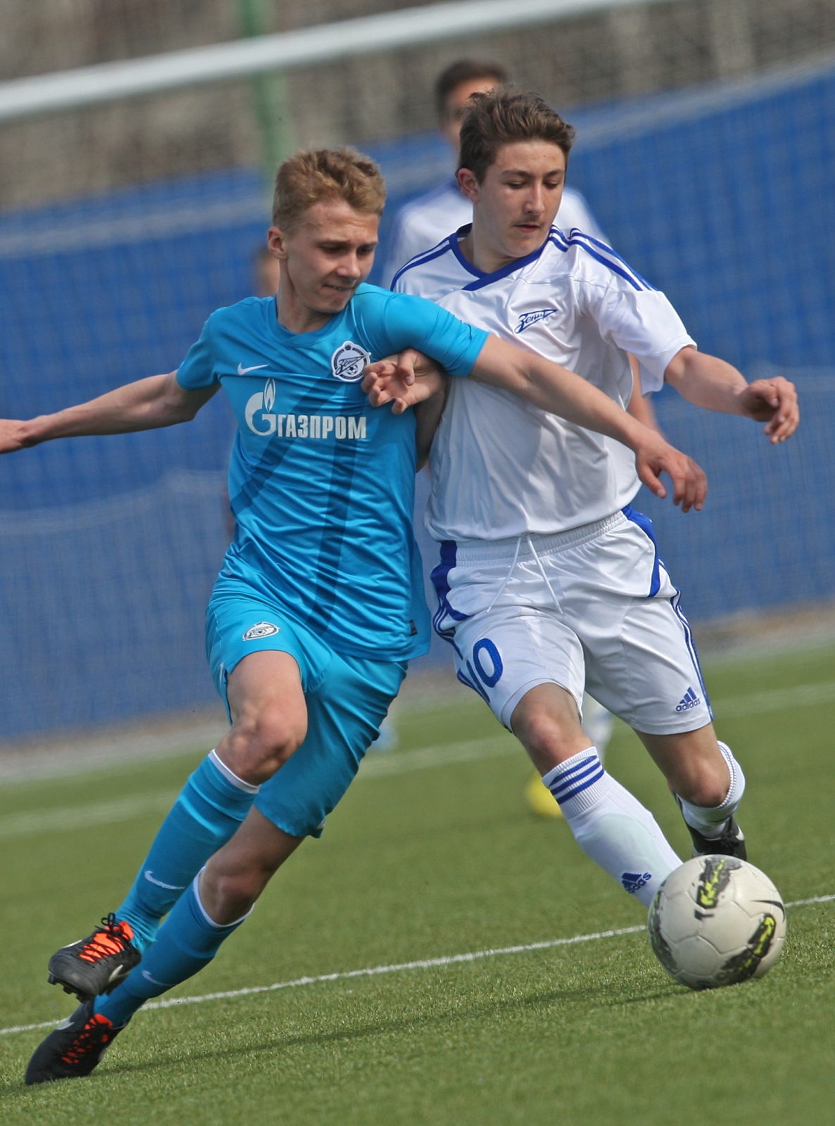 Академия «Зенита» — СДЮШОР «Зенит».