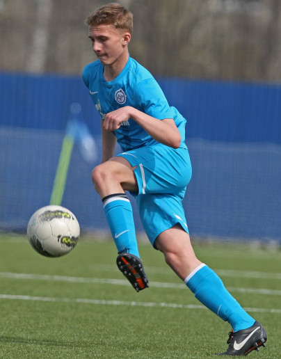 Академия «Зенита» — СДЮШОР «Зенит».