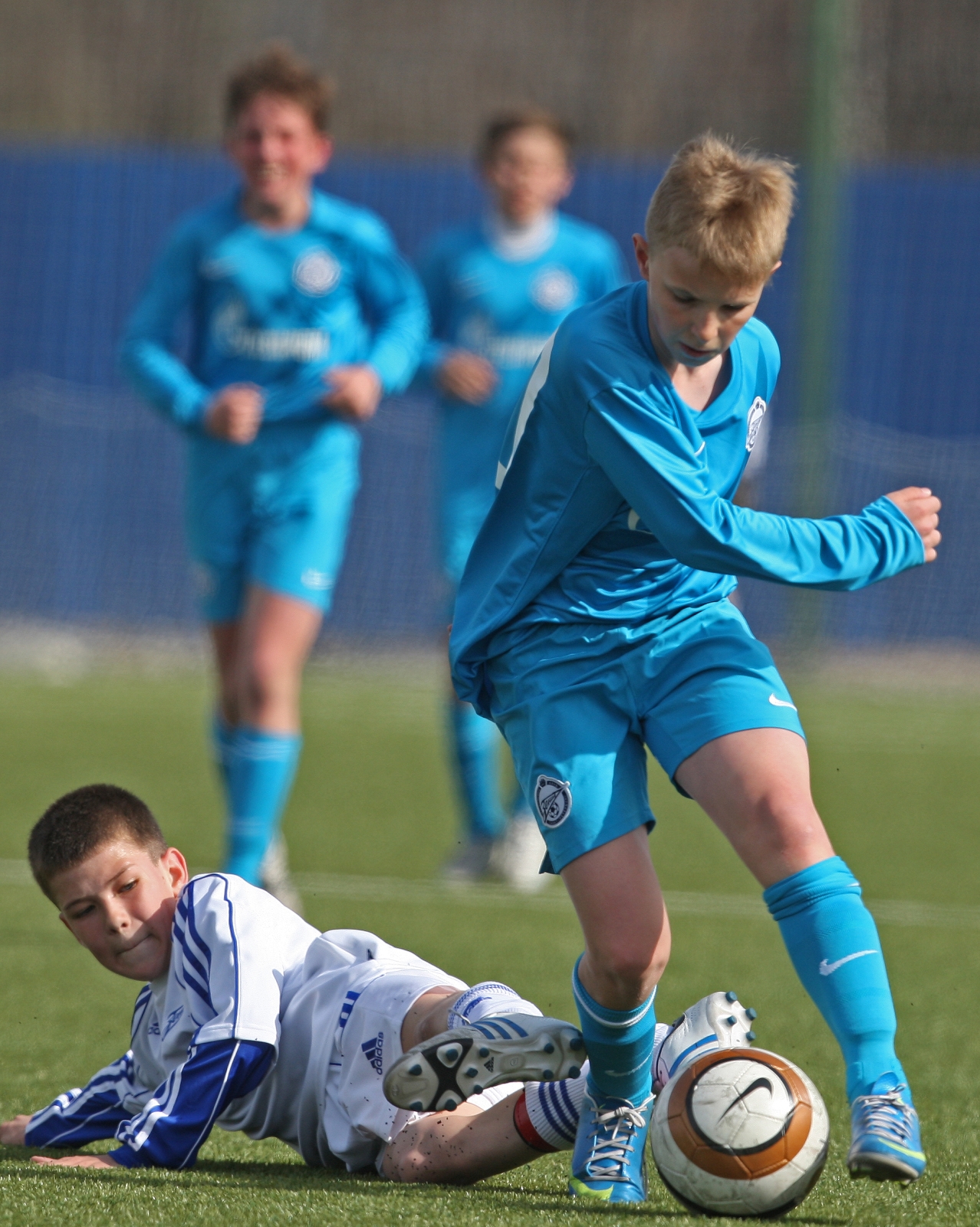 Академия «Зенита» — СДЮШОР «Зенит».