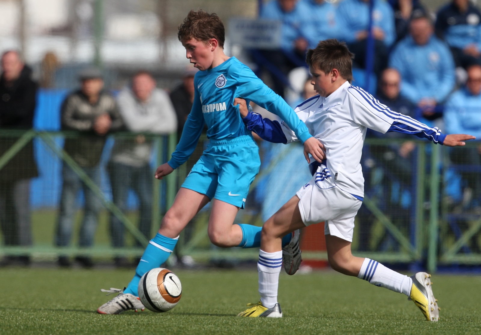 Академия «Зенита» — СДЮШОР «Зенит».