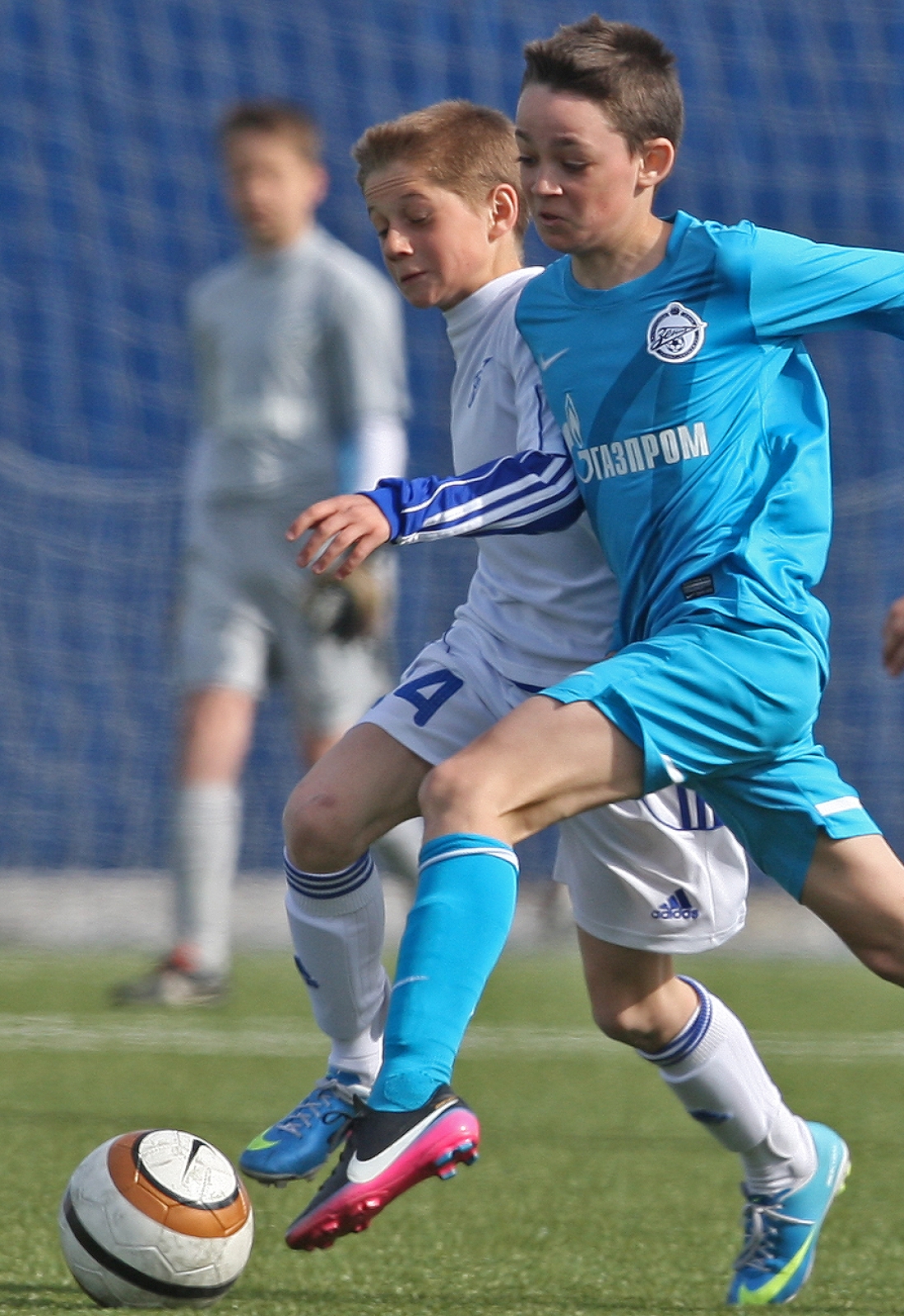 Академия «Зенита» — СДЮШОР «Зенит».