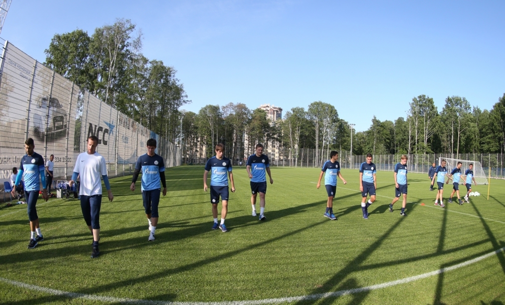 Первая тренировка в сезоне 2013/2014 основного состава ФК