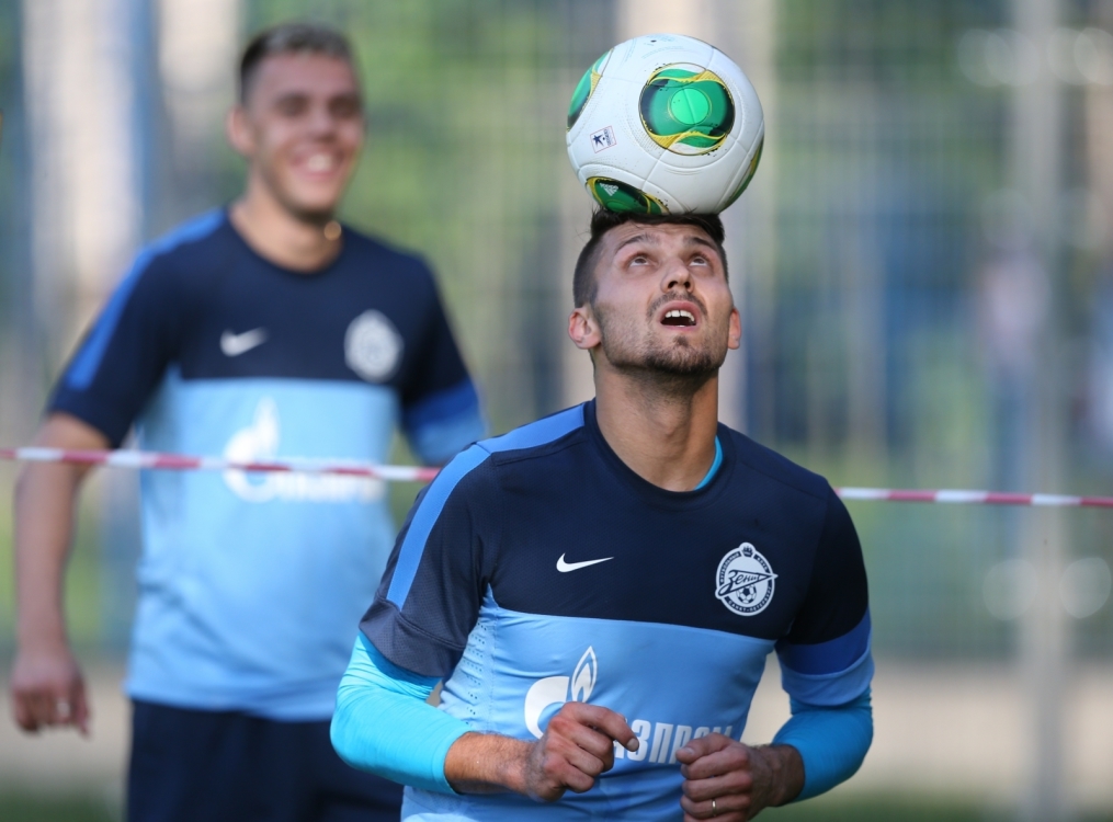 Первая тренировка в сезоне 2013/2014 основного состава ФК