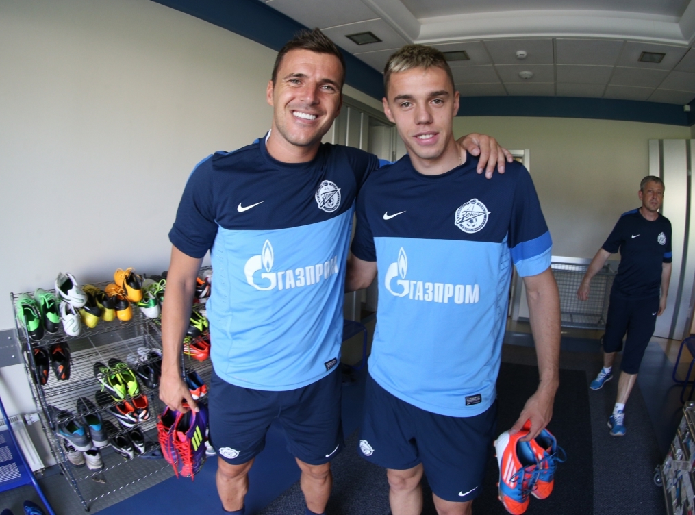 Первая тренировка в сезоне 2013/2014 основного состава ФК