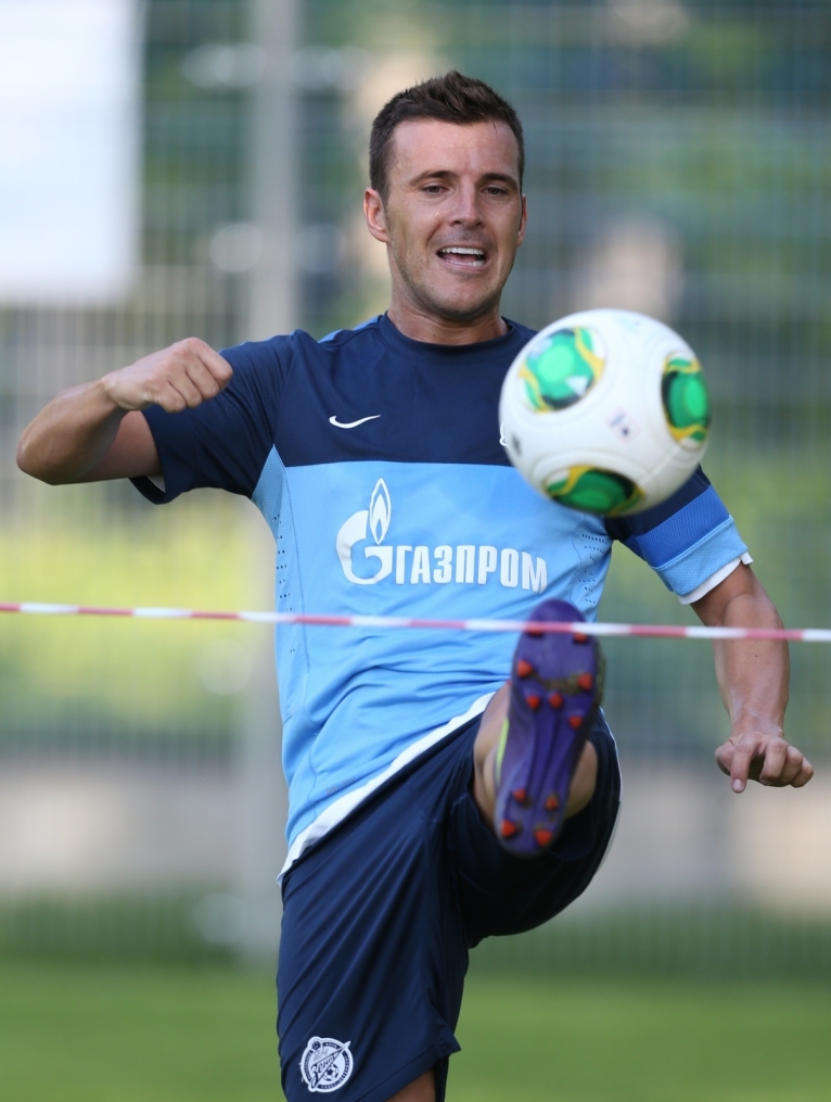 Первая тренировка в сезоне 2013/2014 основного состава ФК