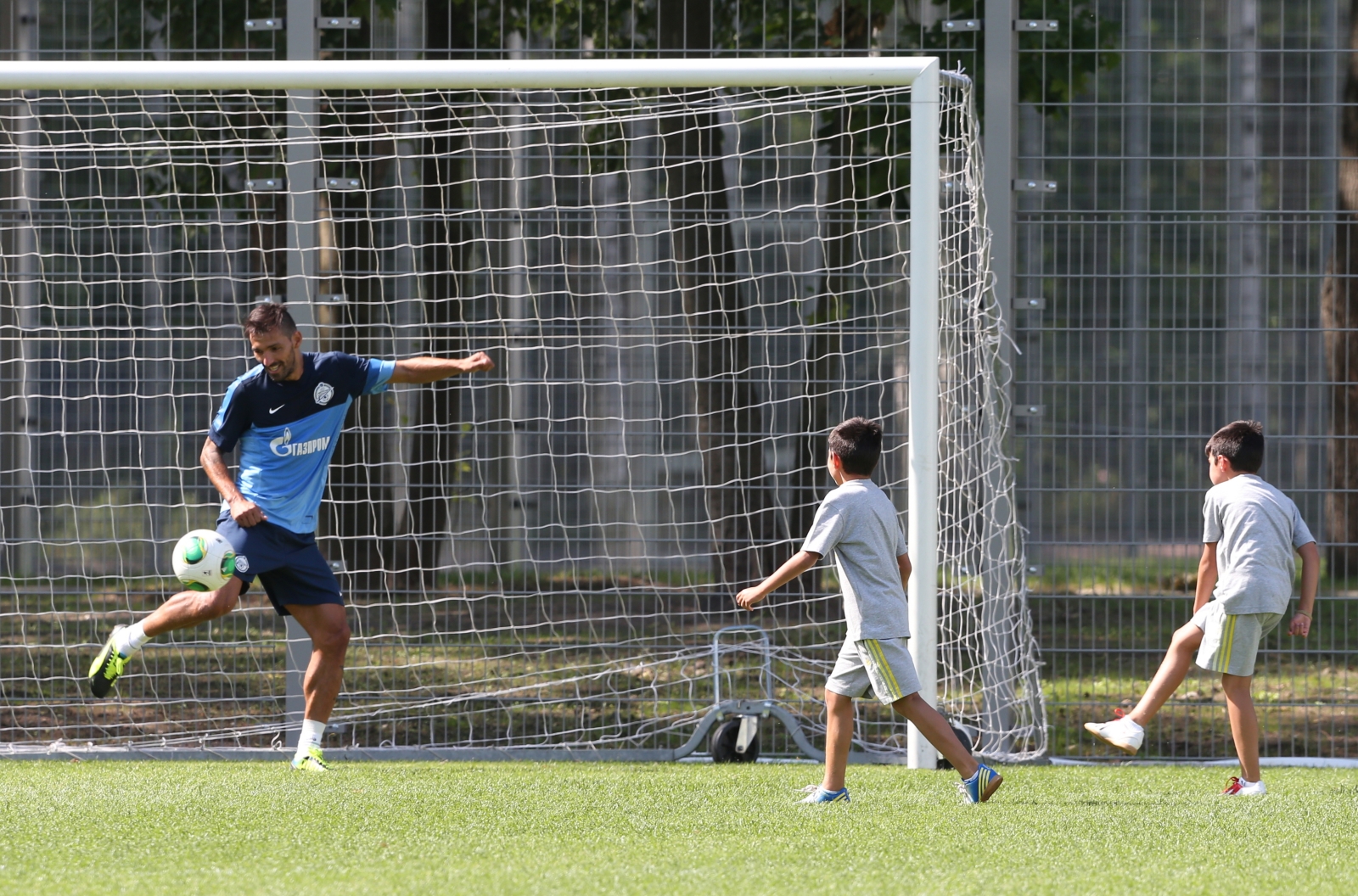 Сборы Зенита в  Удельном парке: 8 июля, утренняя тренировка.