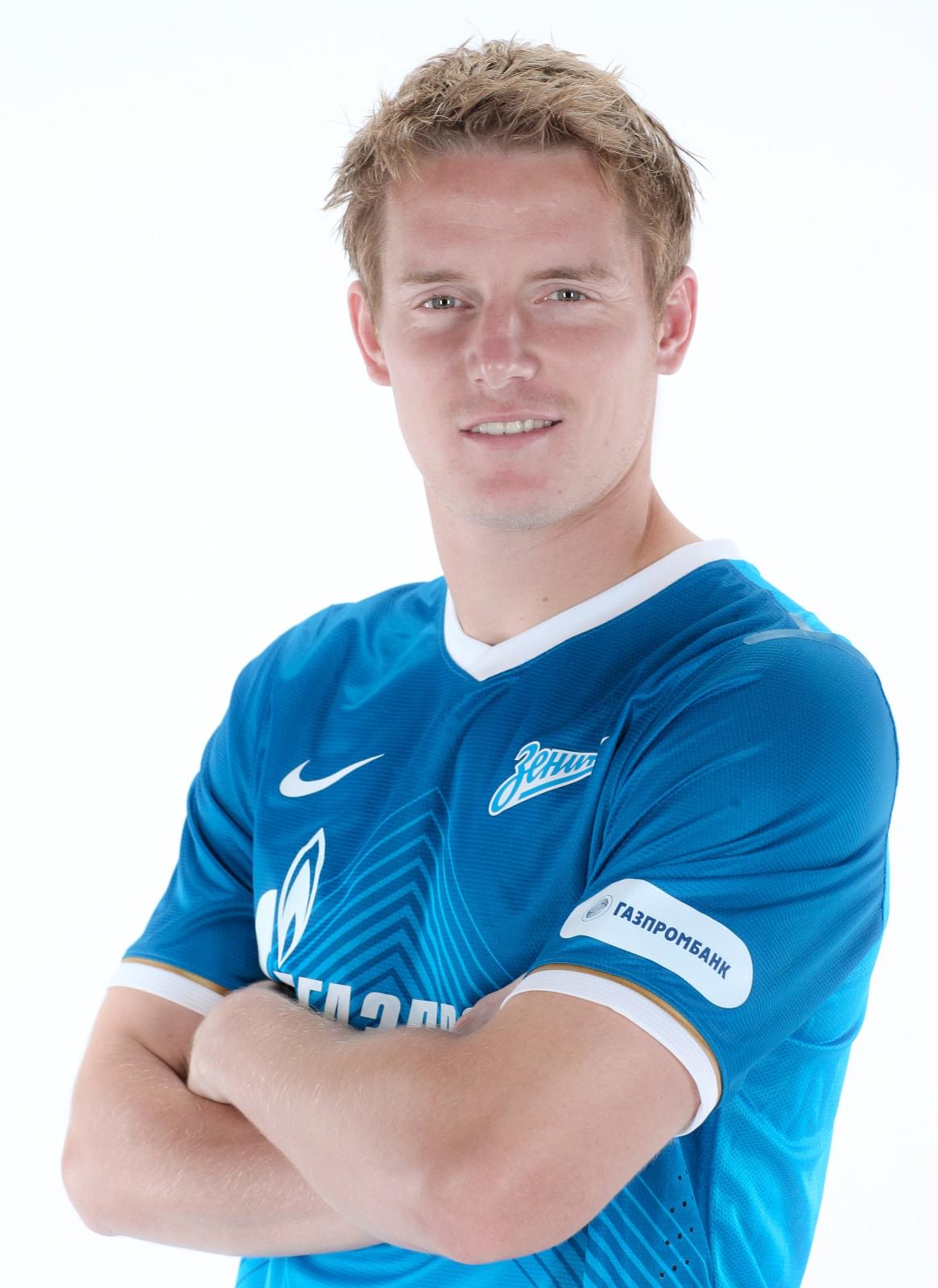 Фотосессия футболиста основного состава ФК «Зенит» сезона  2013/2014