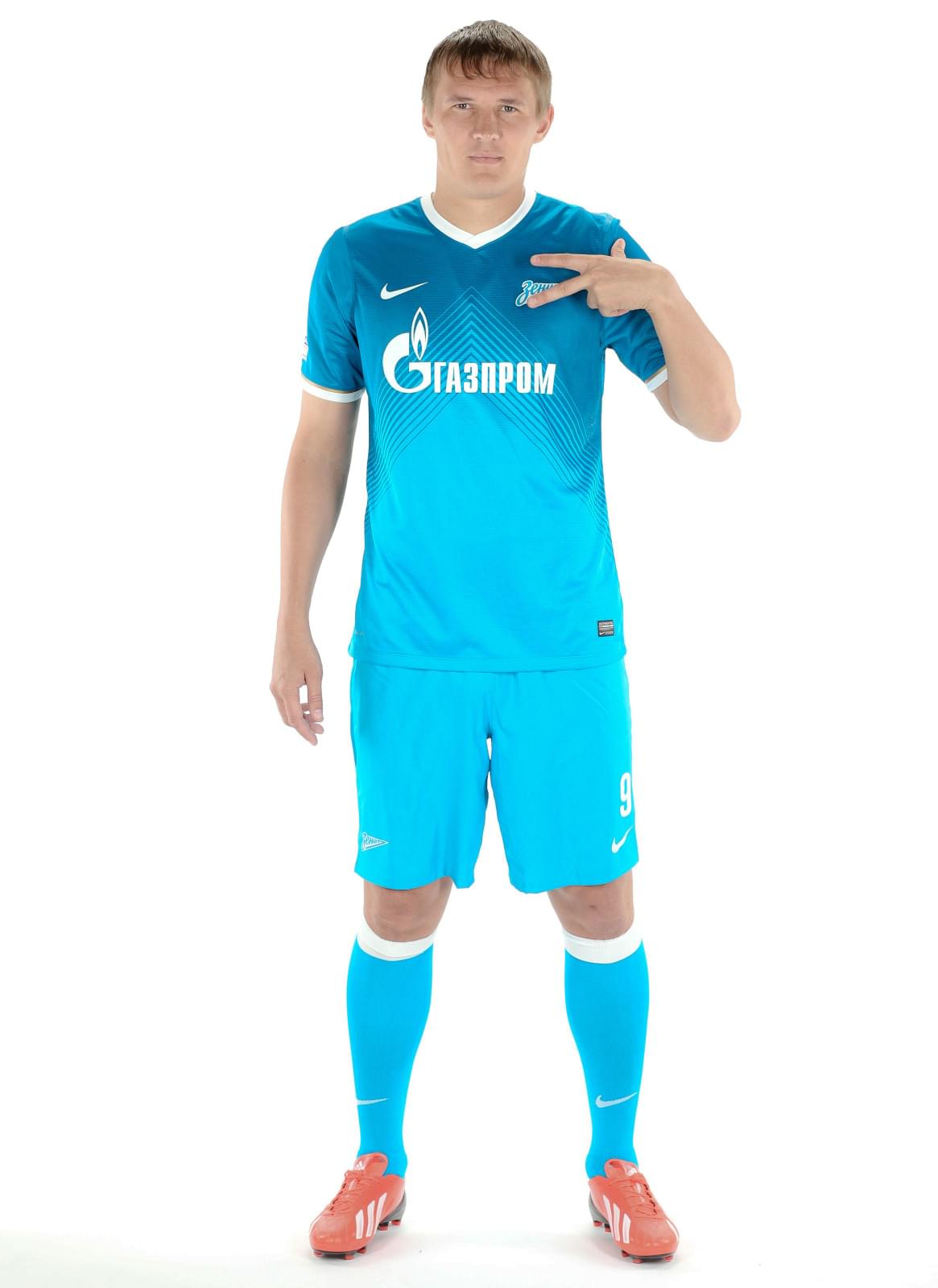 Фотосессия футболиста основного состава ФК «Зенит» сезона  2013/2014