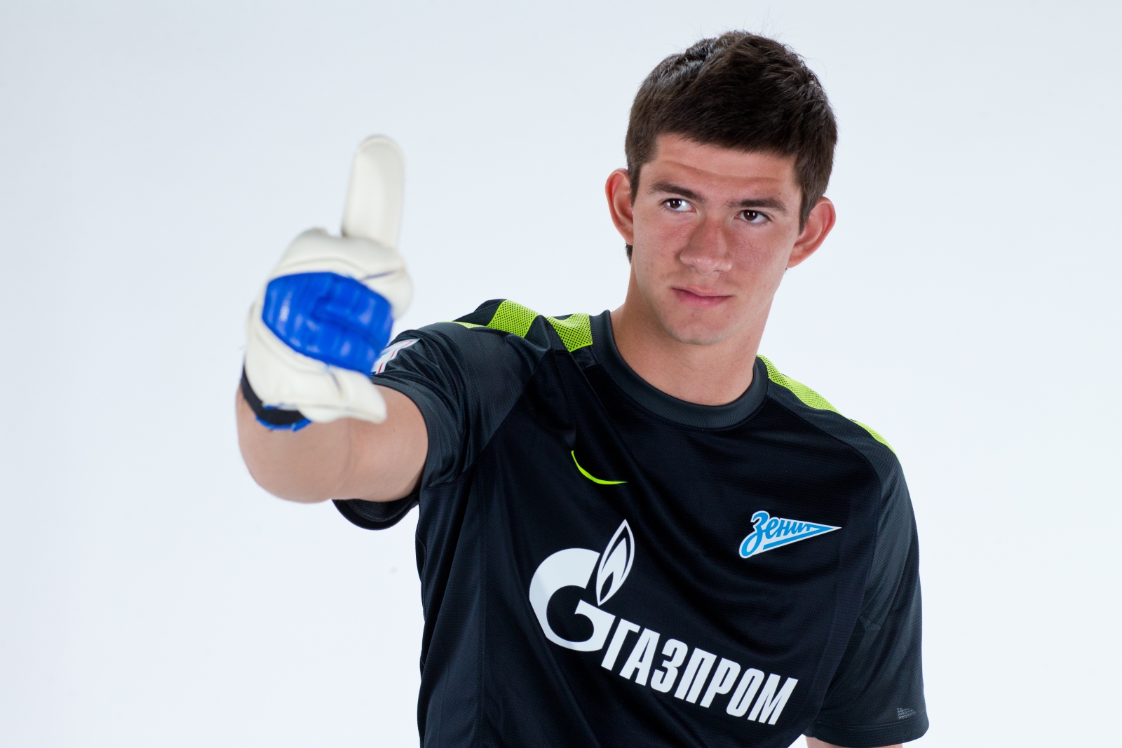 Фотосессия футболиста основного состава ФК «Зенит» сезона  2013/2014