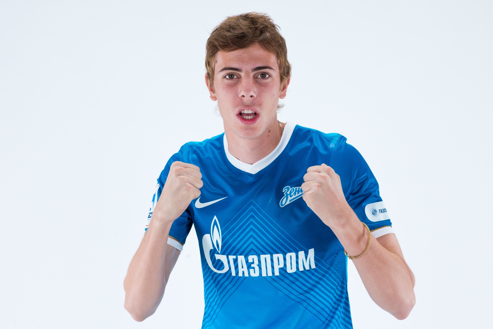 Фотосессия футболиста основного состава ФК «Зенит» сезона  2013/2014