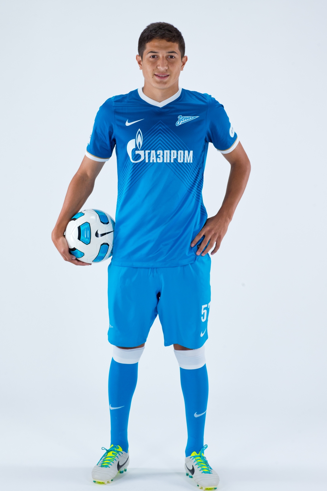 Фотосессия футболиста основного состава ФК «Зенит» сезона  2013/2014
