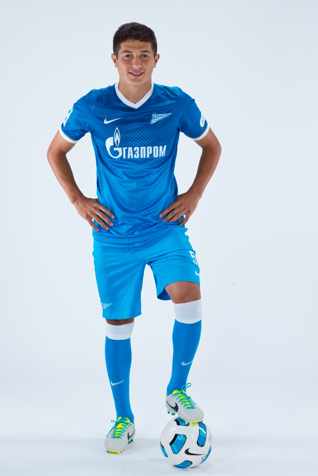 Фотосессия футболиста основного состава ФК «Зенит» сезона  2013/2014