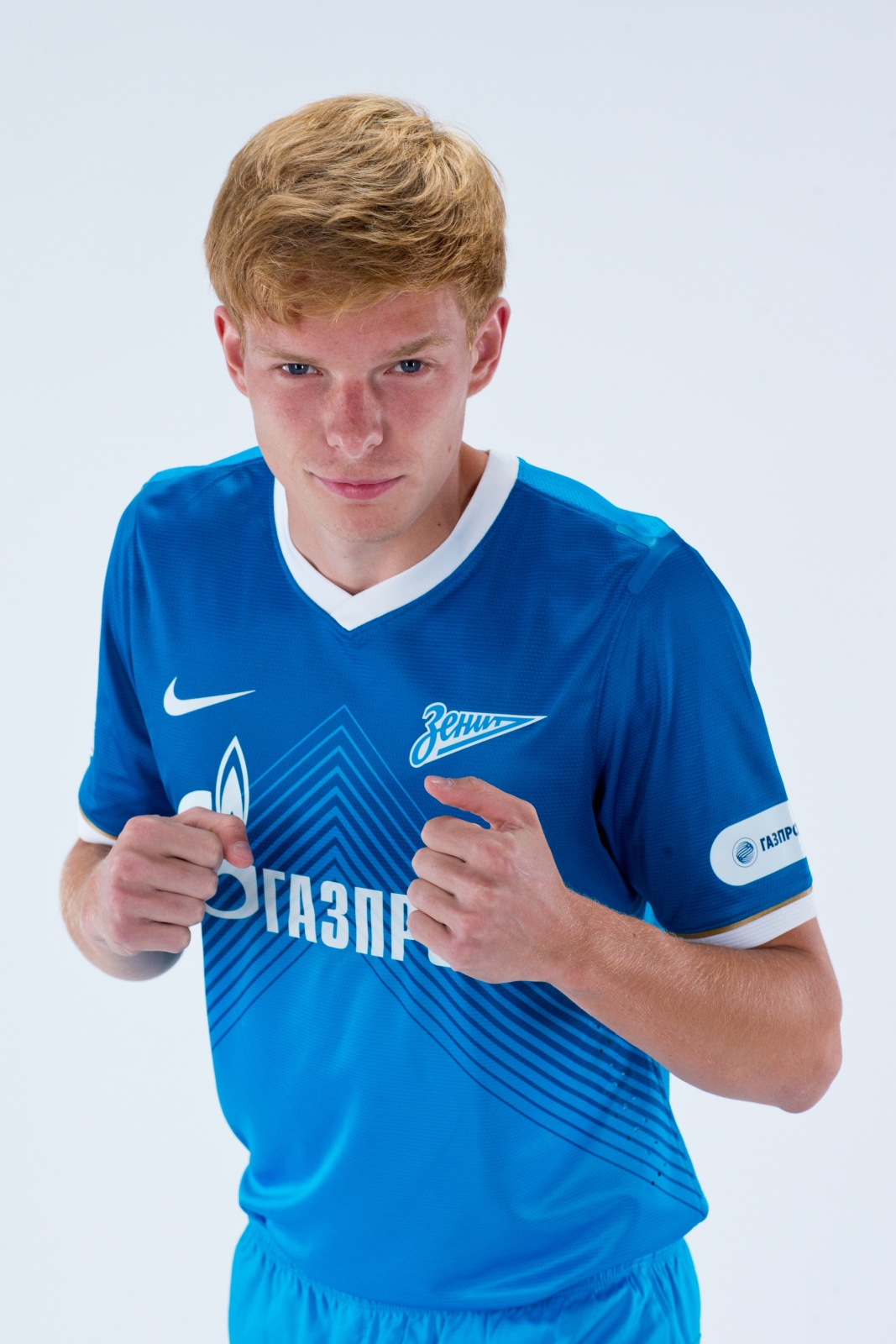 Фотосессия футболиста основного состава ФК «Зенит» сезона  2013/2014