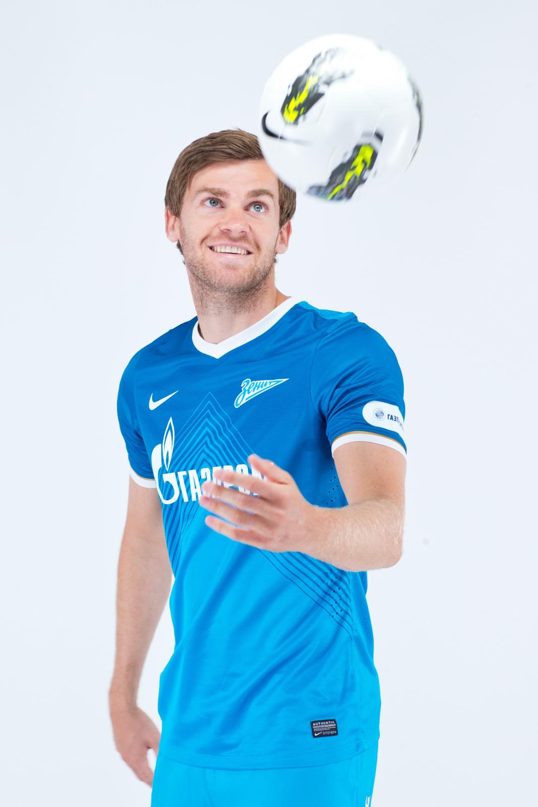 Фотосессия футболиста основного состава ФК «Зенит» сезона  2013/2014