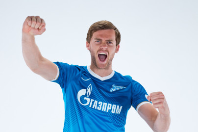 Фотосессия футболиста основного состава ФК «Зенит» сезона  2013/2014