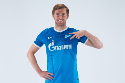 Фотосессия футболиста основного состава ФК «Зенит» сезона  2013/2014