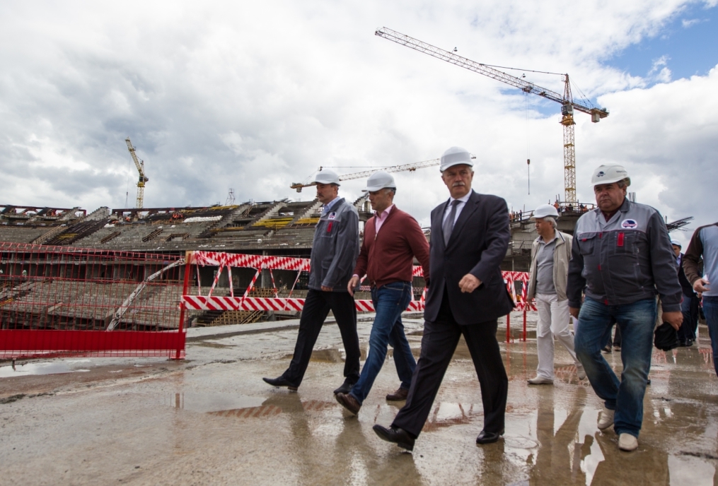 Строительство стадиона на Крестовском острове