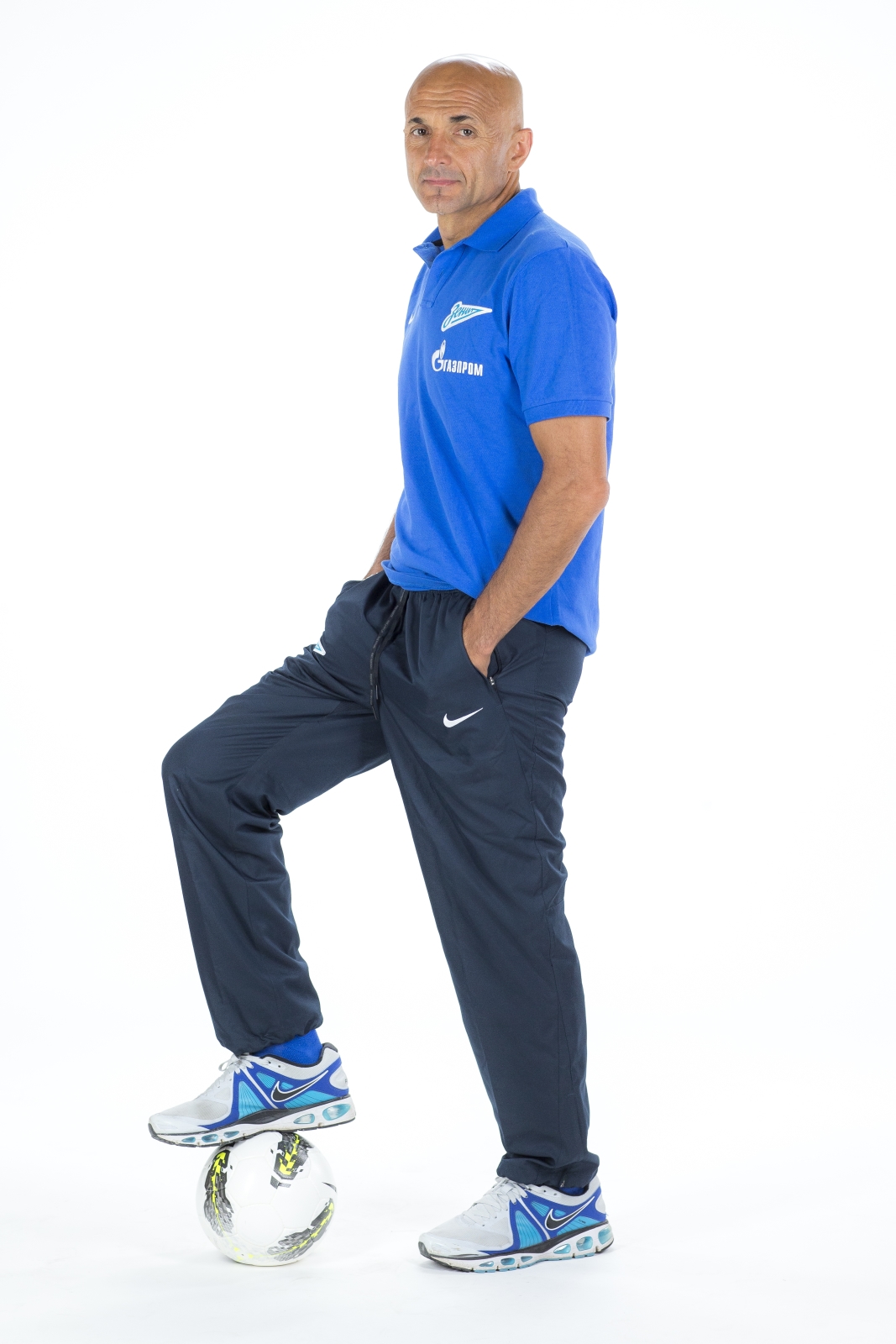 Фотосессия основного состава ФК «Зенит» сезона  2013/2014